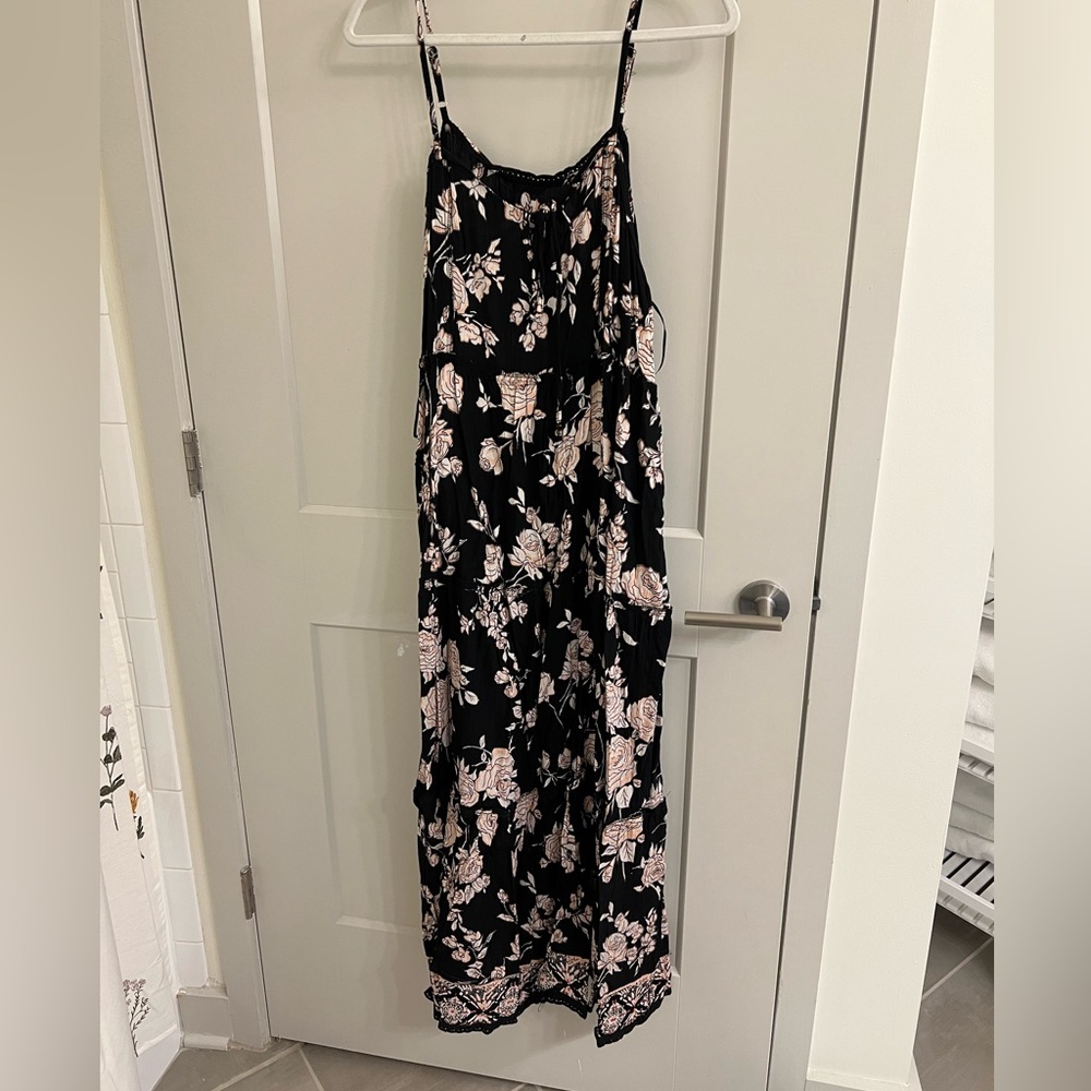Nostalgia outfitters black floral rose maxi dress spaghetti strap XL